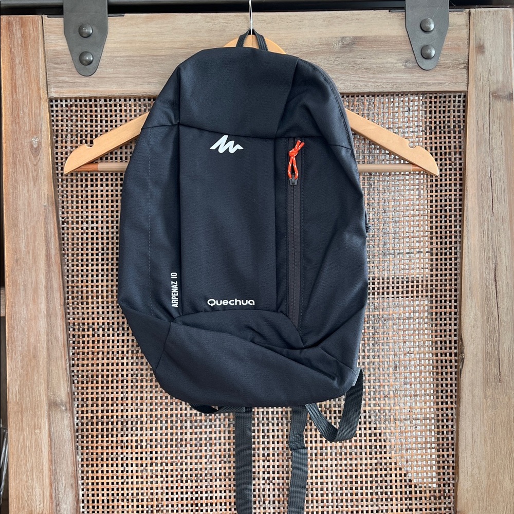 Quechua Black Backpack with Orange Accent Arpenaz 10